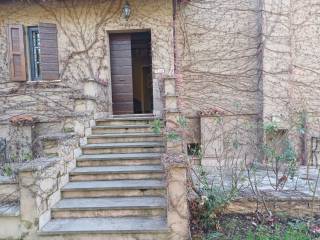 Villa in vendita a toffia via farense