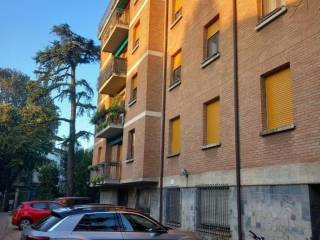 Appartamento in in vendita da privato a reggio nell'emilia via guasco, 33