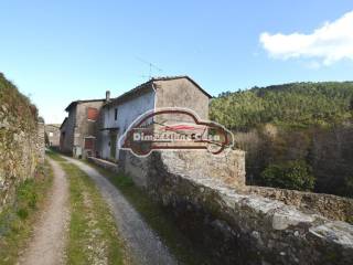 Colonica in vendita a capannori via della pieve