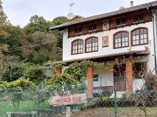 Casa indipendente in vendita a cellio con breia località bosco