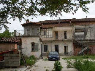 Terreno residenziale in vendita a momo via carlo boniperti, 30