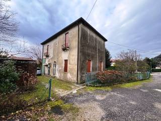 Villa in vendita ad abano terme via santuario