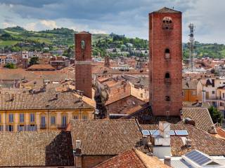 Appartamento in vendita ad alba località altavilla