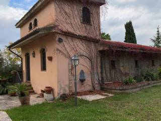 Casa indipendente in vendita a loreto aprutino 