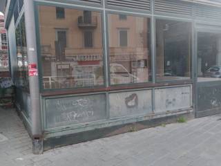 Garage in affitto a roma piazza crati, 3