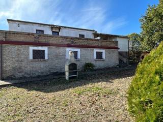 Casa indipendente in vendita a loreto aprutino 