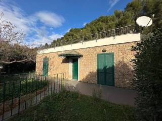 Villa in vendita ad albenga viale italia, 8