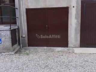 Garage in affitto a pavia via indipendenza, 8080