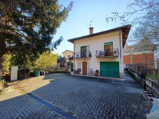 Casa indipendente in vendita a donnas via roma, 94