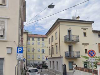 Appartamento in affitto a gorizia piazza del municipio