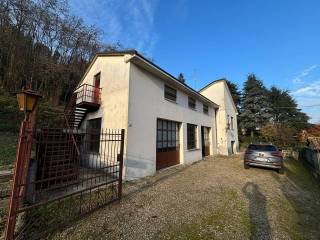 Villa in vendita a castell'arquato via pontenuovo, 16