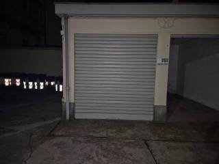 Garage in affitto a torino via legnano, 26