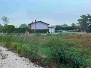 Terreno residenziale all'asta a fiesse strada caleone