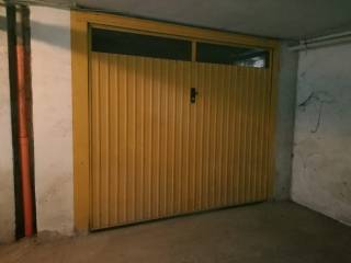 Garage in affitto a novi ligure viale della rimembranza