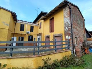 Villa a schiera in affitto a castel san giovanni via della costa rosa