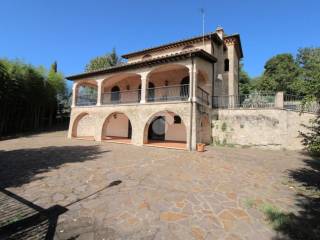 Villa in vendita a poggio catino via cerquabella