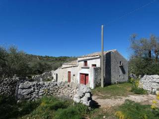 Terreno agricolo in vendita a noto contrada stallaini s.n.c.