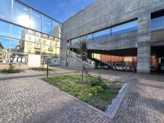 Garage in vendita a torino via vincenzo monti, 6