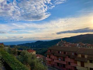 Appartamento in vendita a civezza via imperia, snc