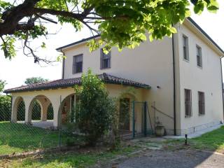 Villa in vendita a baricella via e. bernardi