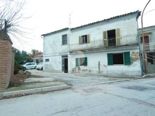 Casa indipendente in vendita a torrevecchia teatina via roma, 1