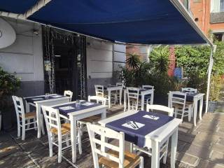 Ristorante in vendita a napoli piazza sannazaro, 57