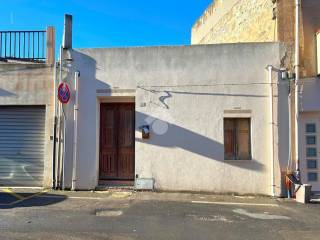 Casa indipendente in vendita a sant'antioco via bolzano, 15