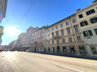 Ufficio in affitto a trieste piazza san giovanni, 1