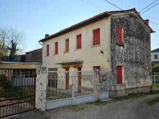 Casale in vendita a bassano del grappa 