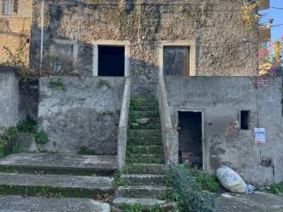 Casa indipendente in vendita a falcone sant'anna