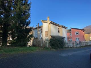 Villa bifamiliare in vendita a campo ligure via mario tosa