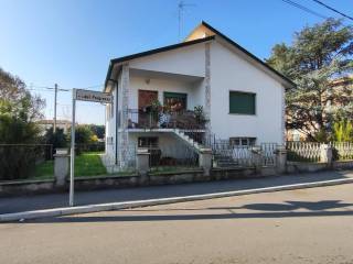 Villa in in vendita da privato a ferrara via del progresso, 71