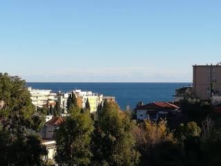 Appartamento in vendita a sanremo via panizzi, 20