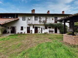 Casa indipendente in vendita a nicorvo via robbio, 19