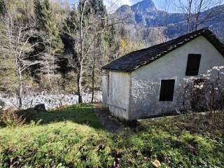 Casa indipendente in vendita ad alto sermenza località fucina