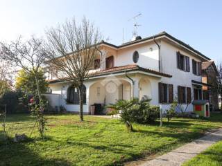 Villa bifamiliare in vendita a baricella via andrea costa, 19