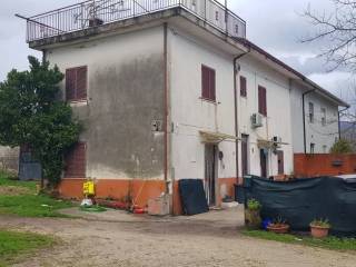 Villa in vendita ad alife via provinciale vergini