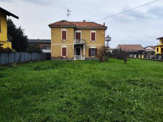 Villa in vendita a gambolò 