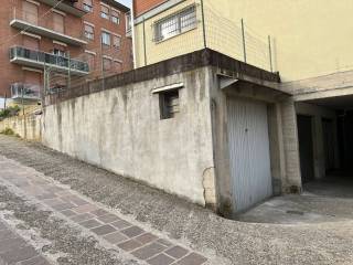 Garage in vendita a formigine via vittorio veneto, 35