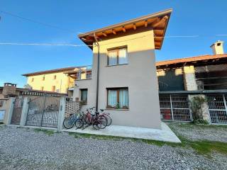 Villa bifamiliare in vendita a morsano al tagliamento 