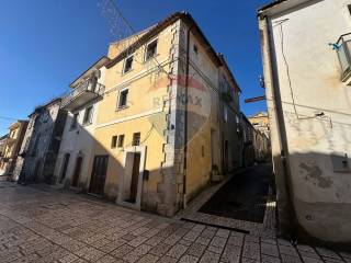 Casa indipendente in vendita a casalduni via roma, 27