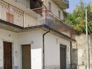 Casa indipendente in vendita a sant'angelo a cupolo via morisi, 5