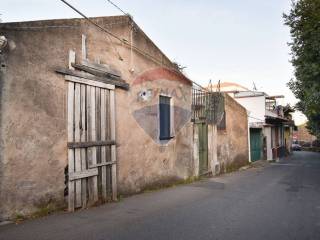 Casa indipendente in vendita ad acireale via sottotenente barbagallo, 14