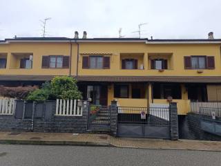 Villa a schiera in in vendita da privato a vercelli 