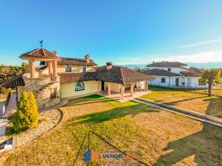 Villa in vendita a trinità via salmour, 68