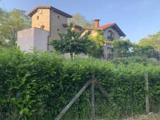 Casale in vendita a licciana nardi via bastia