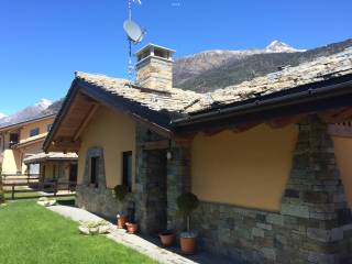 Villa in in vendita da privato a gignod frazione chez roncoz, 16