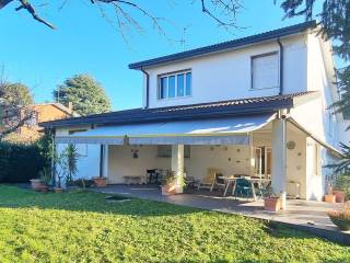 Villa in in vendita da privato a segrate via dell'orchidea, 8