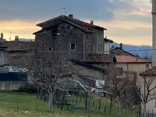 Casale in in vendita da privato a calolziocorte via san carlo, 3