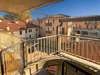 Casa indipendente in vendita a san giovanni lupatoto via francesco petrarca, 1a